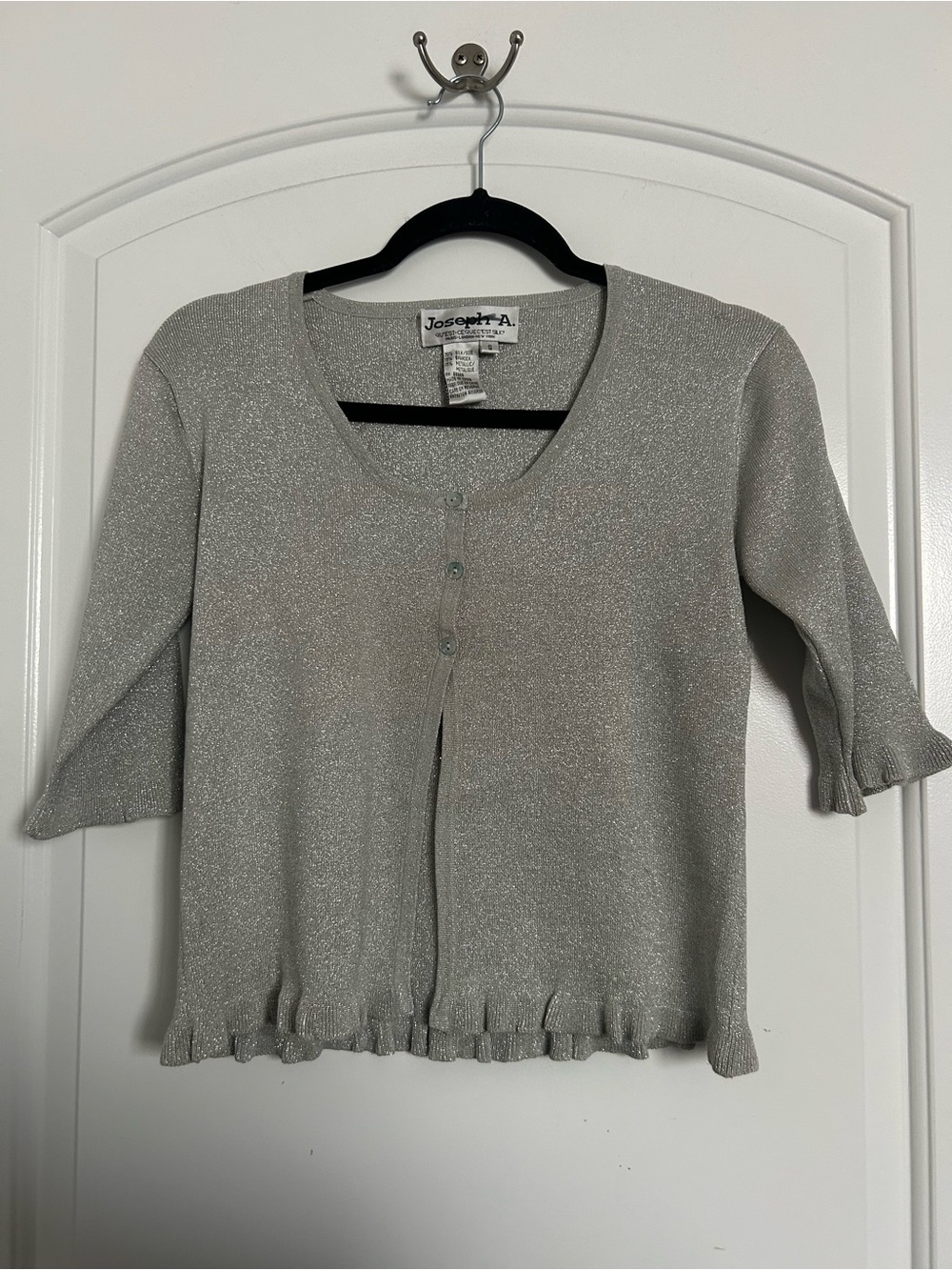 Joseph A Silk Blend Metallic Silver Ruffle Hem Cardigan size S chic holiday 90s